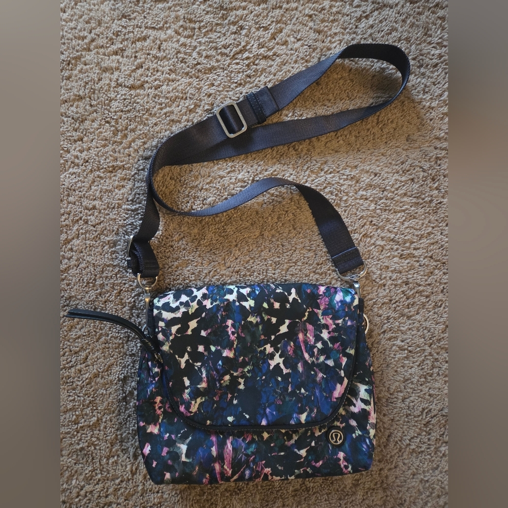 Lululemon Crossbody Bag